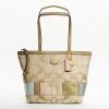 กระเป๋าสะพาย COACH SIGNATURE SIS MULTI STRIPE TOTE 19200