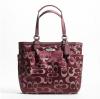 กระเป๋าสะพาย COACH SIGNATURE GALLERY OPTIC BORDEAUX TOTE 20442