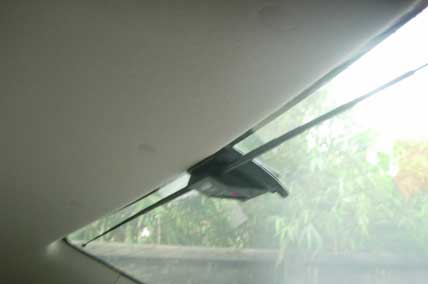 เสาอากาศ TV-RADIO ในรถยนต์ -Booster Antena - คลิกที่นี่เพื่อดูรูปภาพใหญ่