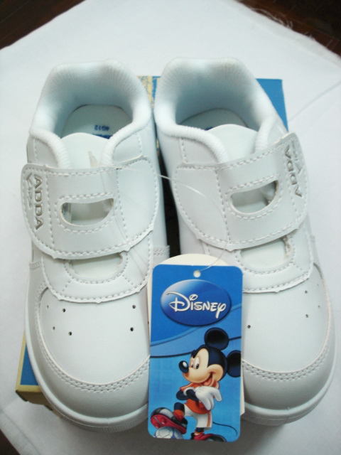รองเท้ากีฬาเด็กเล็ก Disney ขนาด 31-35 - คลิกที่นี่เพื่อดูรูปภาพใหญ่