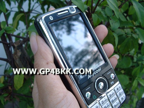(T-618)TV Phone มือถือจอสัมผัส+ดูTVฟรีทุกช่อง+จอใหญ่2.6นิ้ว+2SIM Standby+256MB - คลิกที่นี่เพื่อดูรูปภาพใหญ่