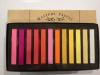 12 สี Masters Pastel สีชอล์ค สีย้อมผมชั่วคราวแบบกันน้ำและกันเหงื่อ ติดทนนานประมาณ 2-3 วัน 12 สี Masters Pastel สีชอล์ค สีย้อมผมชั่วคราวแบบกันน้ำและกันเหงื่อ ติดทนนานประมาณ 2-3 วัน