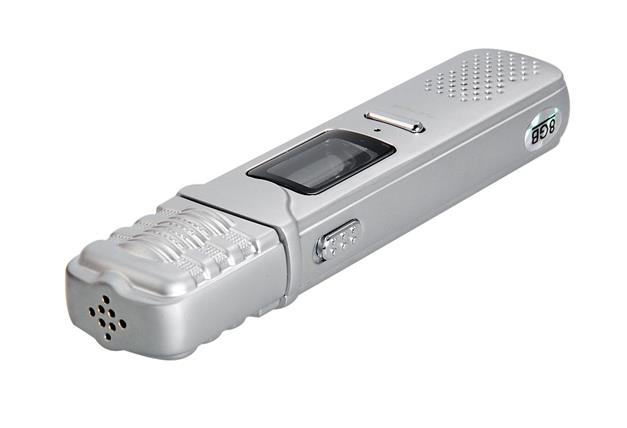 www.porkaa.com เครื่องบันทึกเสียงสำหรับการสัมภาษณ์ ความจุ 8 GB สี Silver