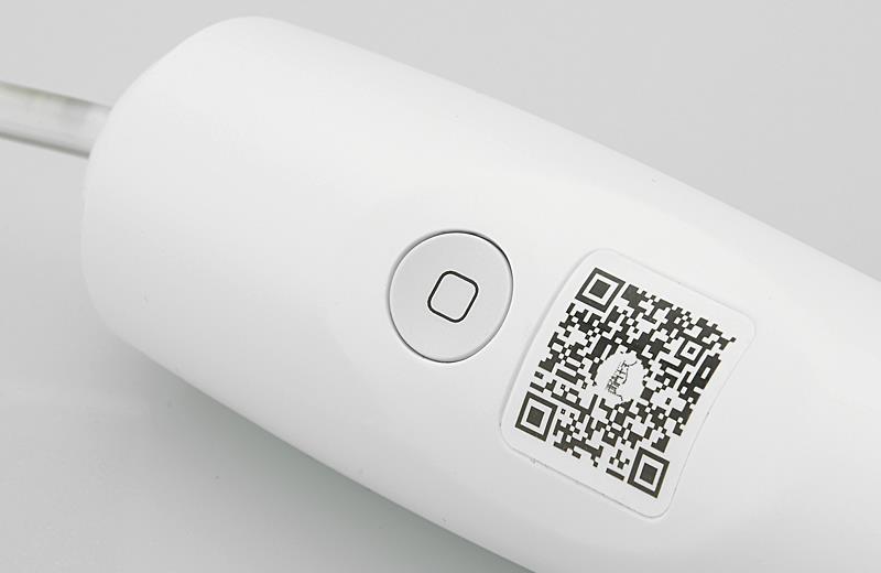 www.porkaa.com เชือกกระโดดไร้สาย ควบคุมด้วยสมาทโฟน ใช้ได้ทั้งระบบ iOS และ Android สีขาว