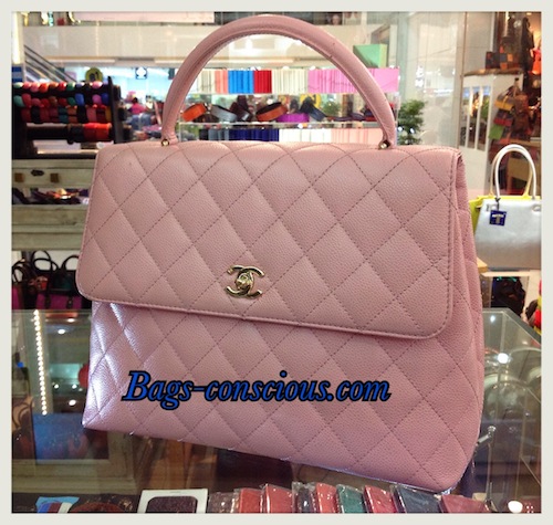 chanel kelly caviar