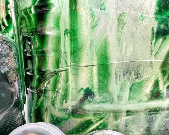 Green Wax.(Version:Thrilling Across Millennium, Emerald Heart) by Phra Arjarn O - คลิกที่นี่เพื่อดูรูปภาพใหญ่