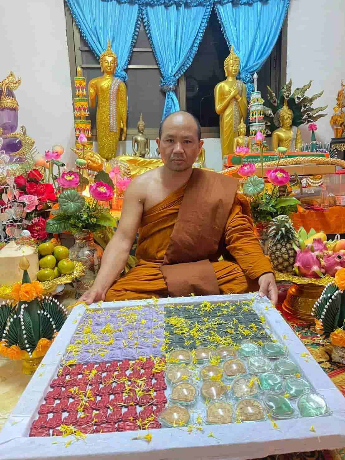 Khunpaen 10,000 Yants (Drumhead) by LP.Wasit Ausugo, Ban Na Kham Dharma Practice Center, Roi Et Prov - คลิกที่นี่เพื่อดูรูปภาพใหญ่