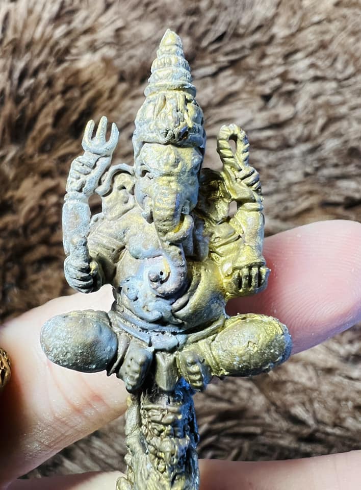 Pillar Of Magic (Model:Ganesha) by Phra Arjarn O, Phetchabun. - คลิกที่นี่เพื่อดูรูปภาพใหญ่