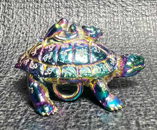 Charming Mantra Turtle King, Magic brass, rainbow, special yantra engraved by Arjarn Jiam. - คลิกที่นี่เพื่อดูรูปภาพใหญ่