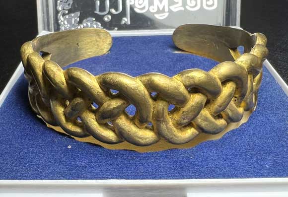 Pirod bracelet Big size (Brass) by Arjarn Pien Hat Ya Non, Kao Aor. - คลิกที่นี่เพื่อดูรูปภาพใหญ่