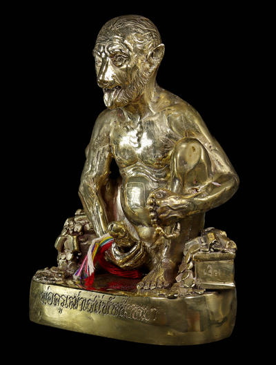 Delightful Dog-Faced Guru. (altar-sized statue) by Arjarn Ongart Seengam. - คลิกที่นี่เพื่อดูรูปภาพใหญ่