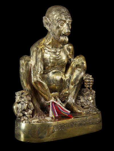 Delightful Dog-Faced Guru. (altar-sized statue) by Arjarn Ongart Seengam. - คลิกที่นี่เพื่อดูรูปภาพใหญ่