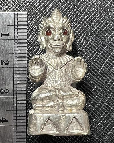 Asura Mantra Ngang. (silver material) by Arjarn Ongart Seengam. - คลิกที่นี่เพื่อดูรูปภาพใหญ่