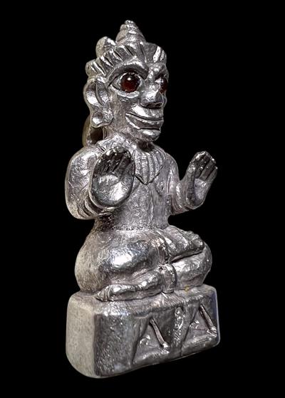 Asura Mantra Ngang. (silver material) by Arjarn Ongart Seengam. - คลิกที่นี่เพื่อดูรูปภาพใหญ่
