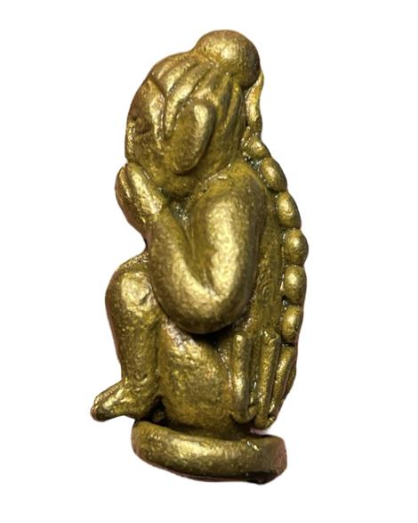 Eating Placenta Kuman Thong (Serie: Wai Kru 65, Brass) by Arjarn Pien Hatthayanon, Khao Aor. - คลิกที่นี่เพื่อดูรูปภาพใหญ่