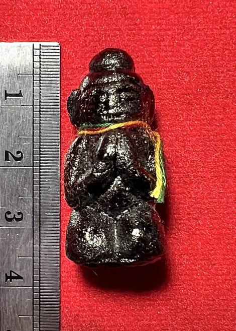 Spell Weaver Kuman Thong (powder material coated with black lacquer) by Arjarn Pien Hatthayanon - คลิกที่นี่เพื่อดูรูปภาพใหญ่
