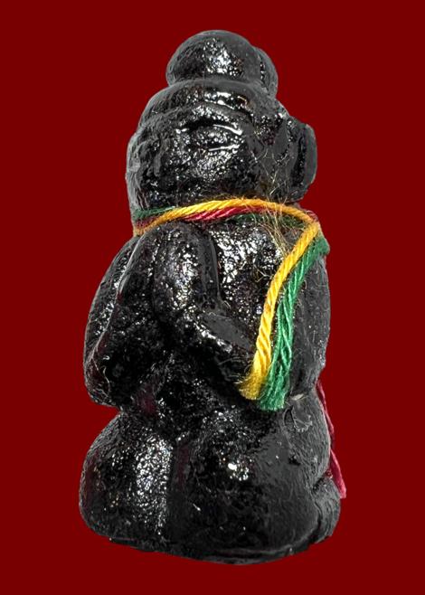 Spell Weaver Kuman Thong (powder material coated with black lacquer) by Arjarn Pien Hatthayanon - คลิกที่นี่เพื่อดูรูปภาพใหญ่