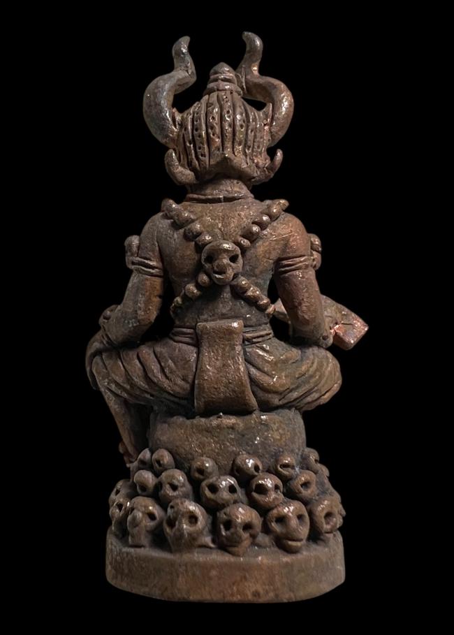 พญามัจจุราช (เนื้อชนวนโบราณ) อ.เปลี่ยน หัทยานนท์ สำนักตักศิลามหาเวทย์เขาอ้อ - คลิกที่นี่เพื่อดูรูปภาพใหญ่