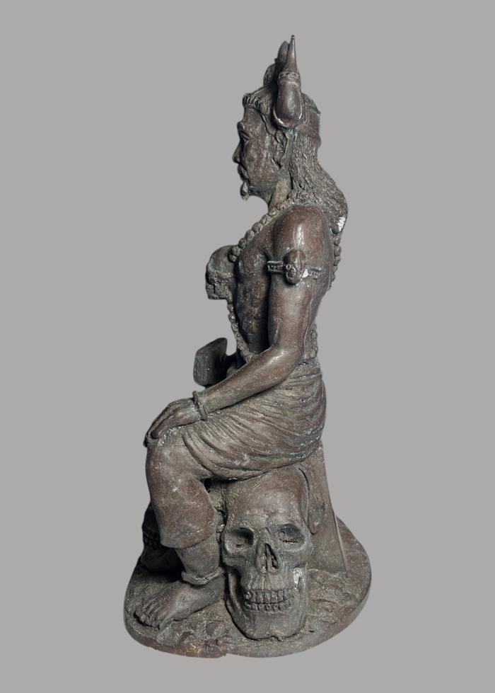 Lord Yama (altar statue,vintage rust patina) by Arjarn Pien Hatthayanon, Khao Aor. - คลิกที่นี่เพื่อดูรูปภาพใหญ่
