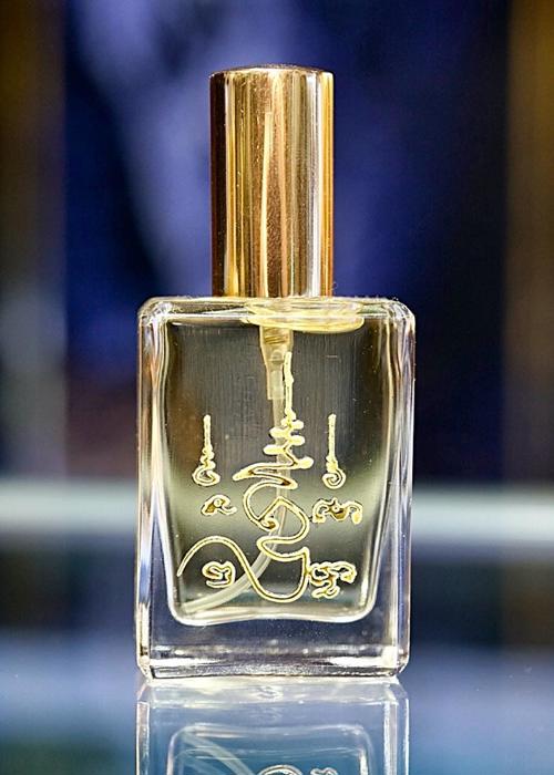 Spellbound Charming Perfume (2nd batch) by Arjarn O Sakda, Ban Tong Mon Magic Academy. - คลิกที่นี่เพื่อดูรูปภาพใหญ่