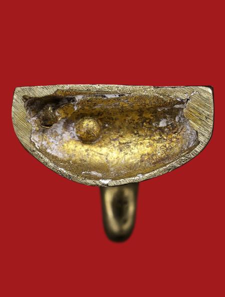 Supreme Mantra Crescent Moon Ngang (alpaca material) by Arjarn Ongart Seengam. - คลิกที่นี่เพื่อดูรูปภาพใหญ่