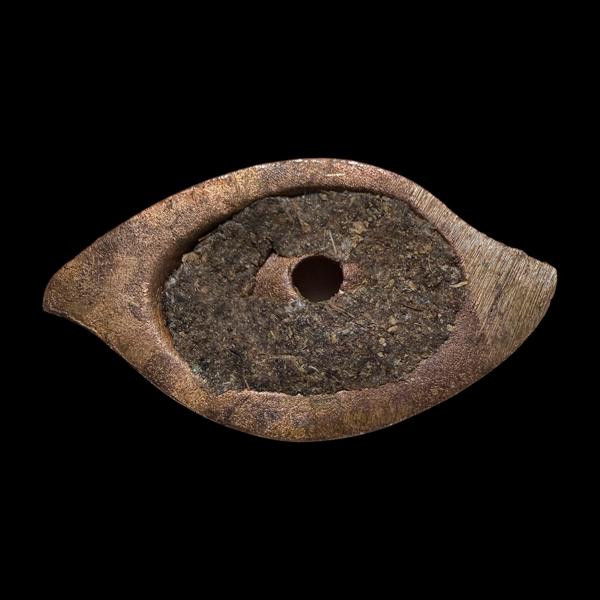 Narai’s All-Seeing Eye (bronze material) by Arjarn Inkaew, Dong Phaya Tham Institution. - คลิกที่นี่เพื่อดูรูปภาพใหญ่