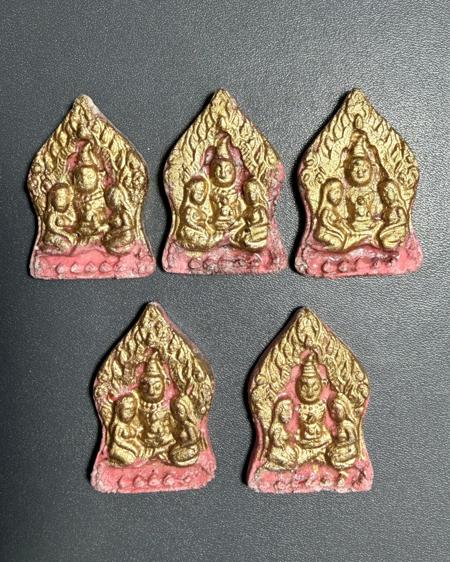 พญางั่งสาวหลงแม่ไก่ลืมลูก (แบบที่.2 ผิวเดิมโชว์เนื้อมวลสาร) อาจารย์โอ ศักดา สำนักบ้านต้องมนต์ - คลิกที่นี่เพื่อดูรูปภาพใหญ่