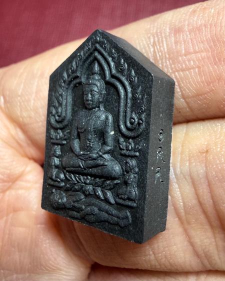 พระขุนแผนผงพราย (รุ่น:กองบุญกฐิน2568, ฝังตะกรุดเงิน) พระราชสิริวัชรรังษี หลวงพ่อท่านเจ้าคุณชำนาญ - คลิกที่นี่เพื่อดูรูปภาพใหญ่