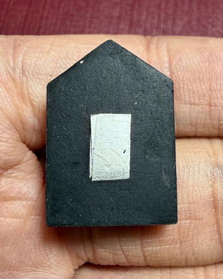 พระขุนแผนผงพราย (รุ่น:กองบุญกฐิน2568, ฝังตะกรุดเงิน) พระราชสิริวัชรรังษี หลวงพ่อท่านเจ้าคุณชำนาญ - คลิกที่นี่เพื่อดูรูปภาพใหญ่