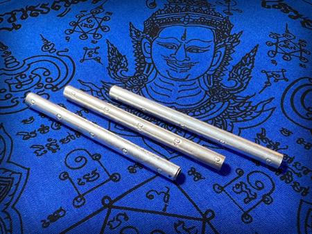 ตะกรุดหนุนดวงยันต์ครู พระราชสิริวัชรรังษี หลวงพ่อท่านเจ้าคุณชำนาญ - คลิกที่นี่เพื่อดูรูปภาพใหญ่