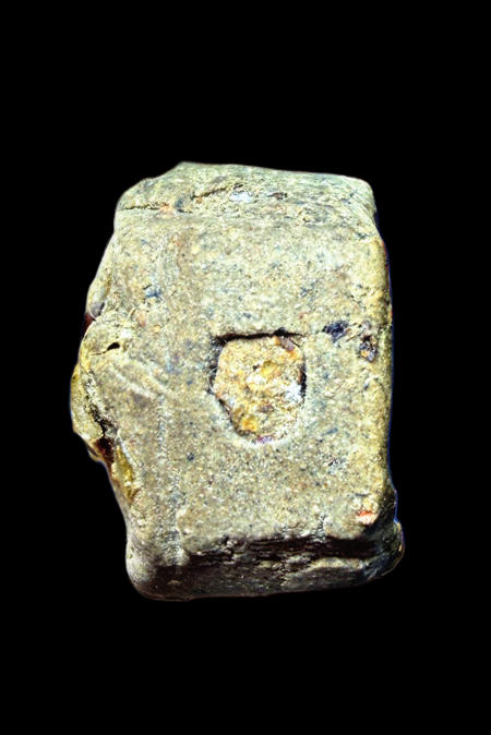 พระสีสะแลงแงง (เนื้อผงปั้นมือยุคต้น) พระอาจารย์พรสิทธิ์ วัดสว่างอารมณ์ อ.สันป่าตอง จ.เชียงใหม่ - คลิกที่นี่เพื่อดูรูปภาพใหญ่