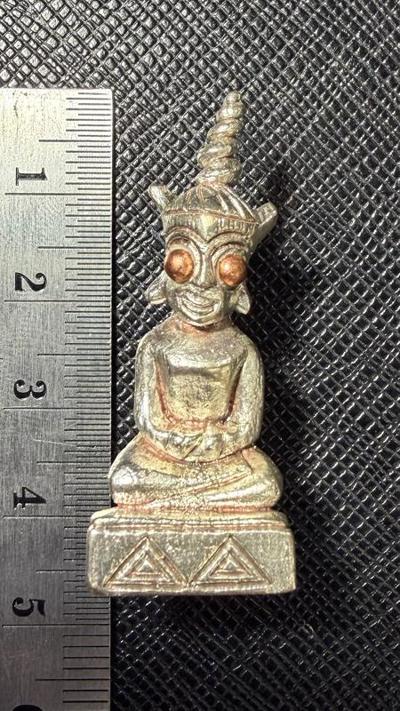 พญางั่งมหามนตราจันทร์เสี้ยว (พิมพ์เล็ก,เนื้อเงิน) อาจารย์องอาจ สีงาม - คลิกที่นี่เพื่อดูรูปภาพใหญ่