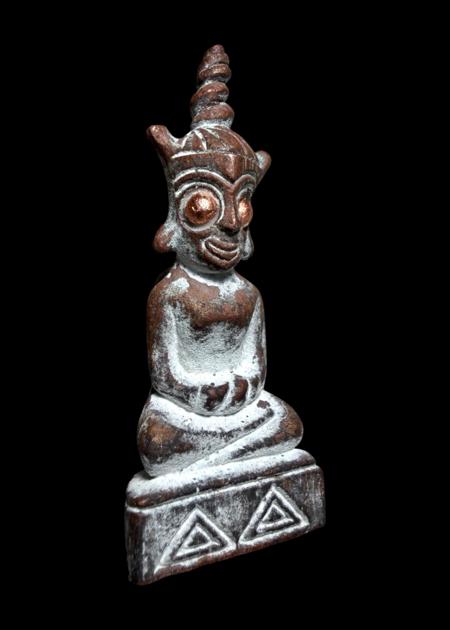 พญางั่งมหามนตราจันทร์เสี้ยว (พิมพ์เล็ก, เนื้อนวะโลหะ) อาจารย์องอาจ สีงาม - คลิกที่นี่เพื่อดูรูปภาพใหญ่