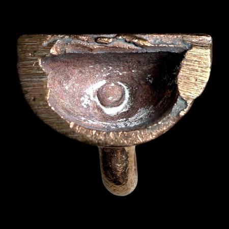 พญางั่งมหามนตราจันทร์เสี้ยว (พิมพ์เล็ก, เนื้อเงินฮาง) อาจารย์องอาจ สีงาม - คลิกที่นี่เพื่อดูรูปภาพใหญ่