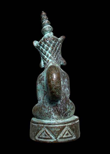 พญางั่งมหามนตราจันทร์เสี้ยว (พิมพ์เล็ก, เนื้อกำไลสำริด) อาจารย์องอาจ สีงาม - คลิกที่นี่เพื่อดูรูปภาพใหญ่