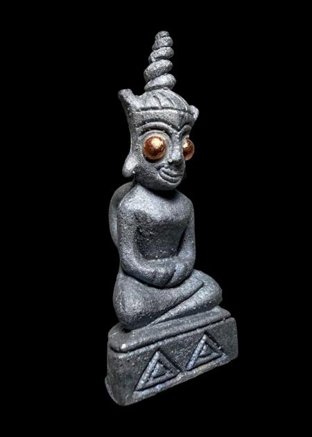 พญางั่งมหามนตราจันทร์เสี้ยว (พิมพ์เล็ก, เนื้อชินตะกั่วทวารวดี) อาจารย์องอาจ สีงาม - คลิกที่นี่เพื่อดูรูปภาพใหญ่