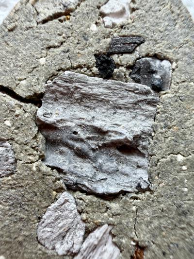 กุมารผงพิเศษ (พิมพ์ห้าเหลี่ยม) พระราชสิริวัชรรังษี หลวงพ่อท่านเจ้าคุณชำนาญ - คลิกที่นี่เพื่อดูรูปภาพใหญ่