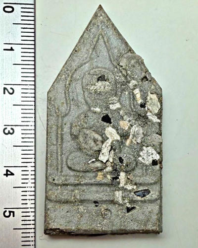 กุมารผงพิเศษ (พิมพ์ห้าเหลี่ยม) พระราชสิริวัชรรังษี หลวงพ่อท่านเจ้าคุณชำนาญ - คลิกที่นี่เพื่อดูรูปภาพใหญ่