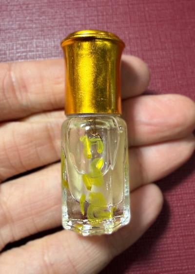 น้ำมันกั่วเผาะอัปสรพลีกาย (รุ่น.3) อาจารย์โอ ศักดา สำนักบ้านต้องมนต์ - คลิกที่นี่เพื่อดูรูปภาพใหญ่